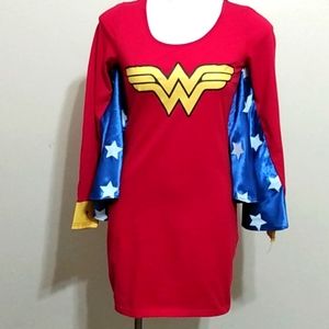 Wonder Woman sleep shirt. Small